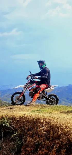 Tours en Moto YCF Largo (2 Horas)